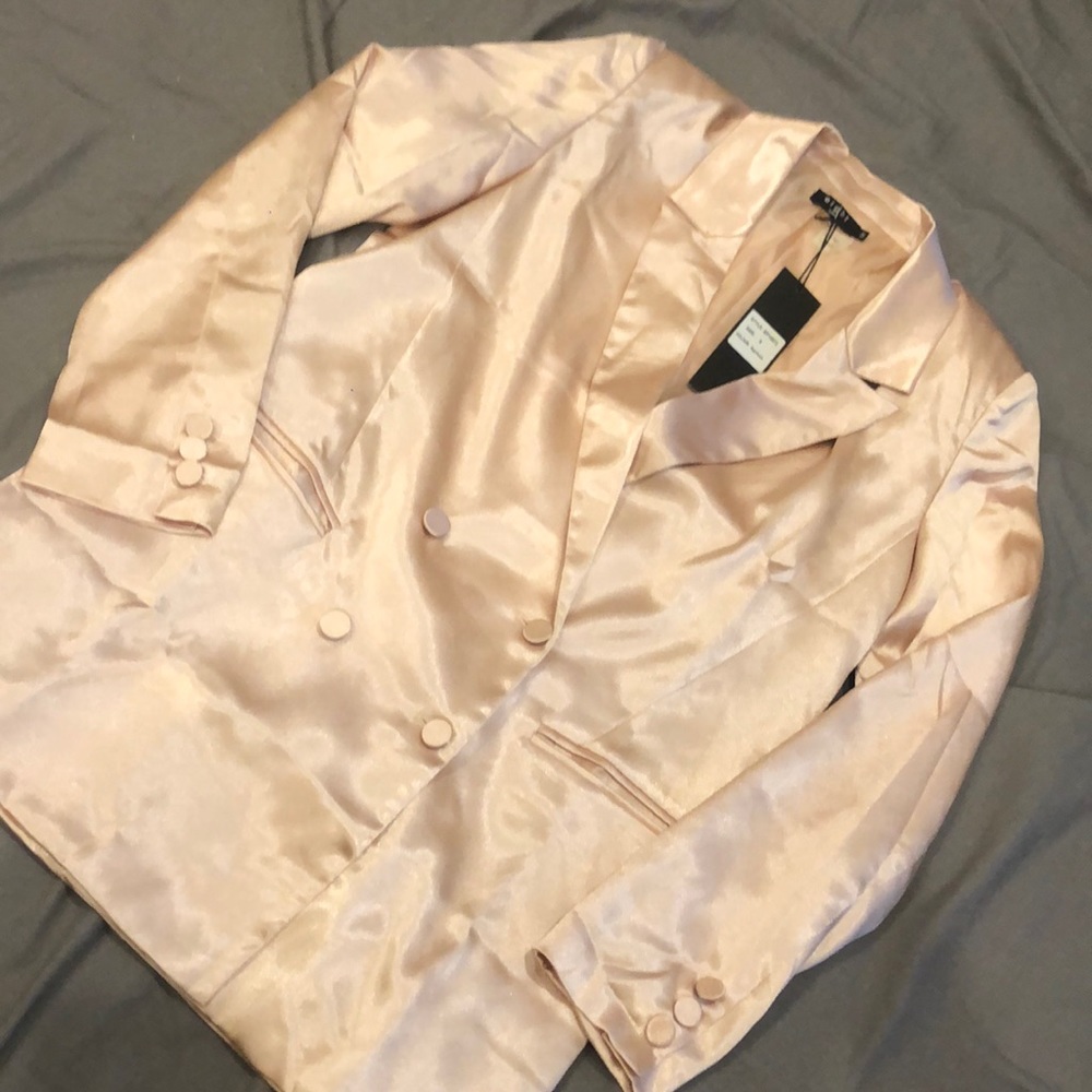 Oversized rose champagne Blazer